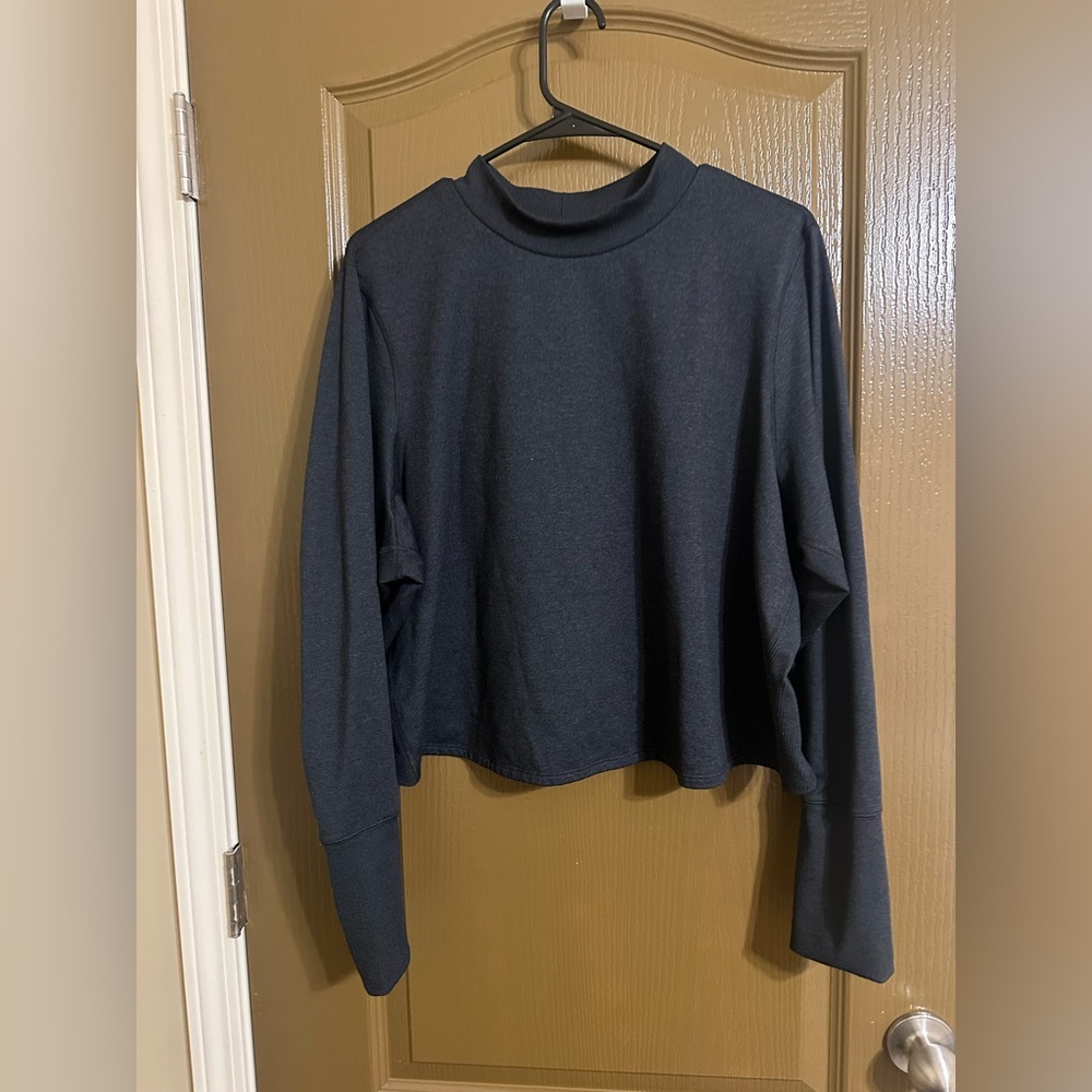 Old Navy Cozecore, cropped mock neck sweat shirt, charcoal, 3XL